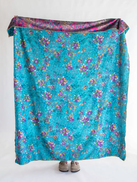 Double-Sided Cozy Throw Blanket - Border Folk Garden