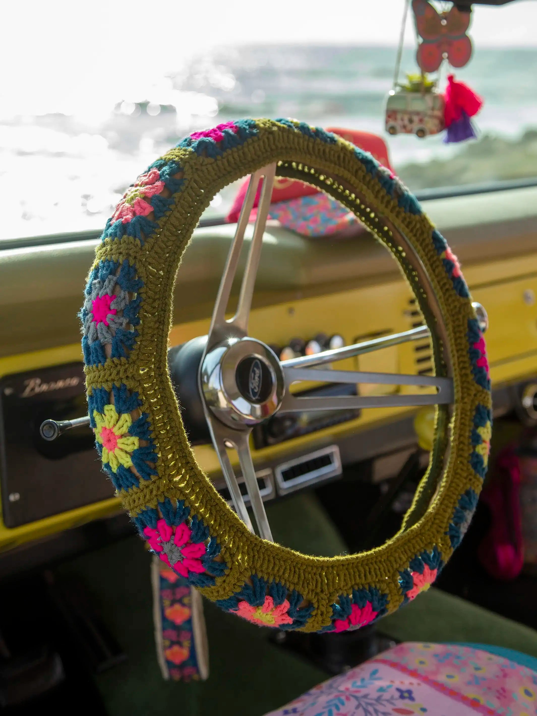 Crochet Steering Wheel Cover, 15 - Cream – Natural Life